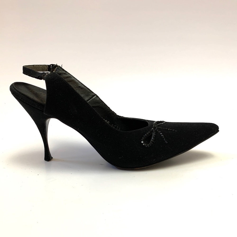 Vintage 1950s black pointy toe bow slingbacks